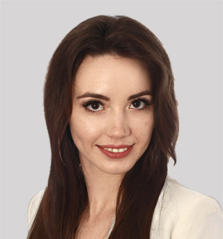 Julia Surikova