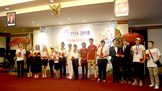 俄罗斯年轻发明家在«GORODISSKY & PARTNERS»协助下参加第五届印度尼西亚国际展览会